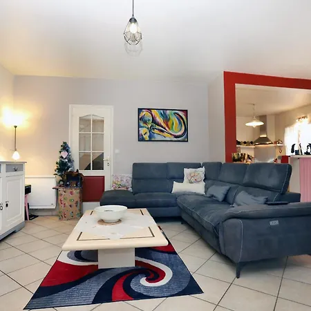 Ferienhaus L'ecrin Sous Les Chenes - Wifi - Jardin Olivet (Mayenne)